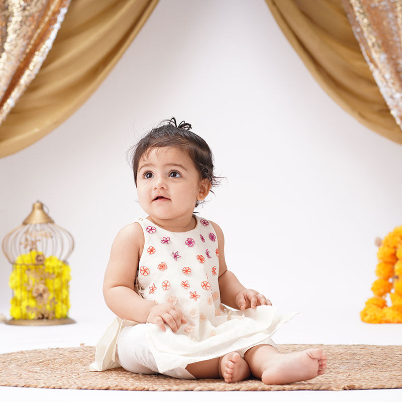 Baby Girl Maheshwari Handwoven Cotton Silk Kurta & Pant Set - Surajmukhi